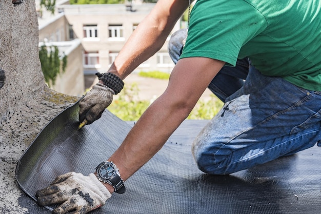 Importanța hidroizolației și termoizolației în construcțiile rezidențiale